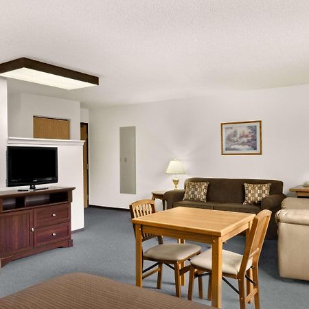 Super 8 By Wyndham Williams Lake Bc Extérieur photo