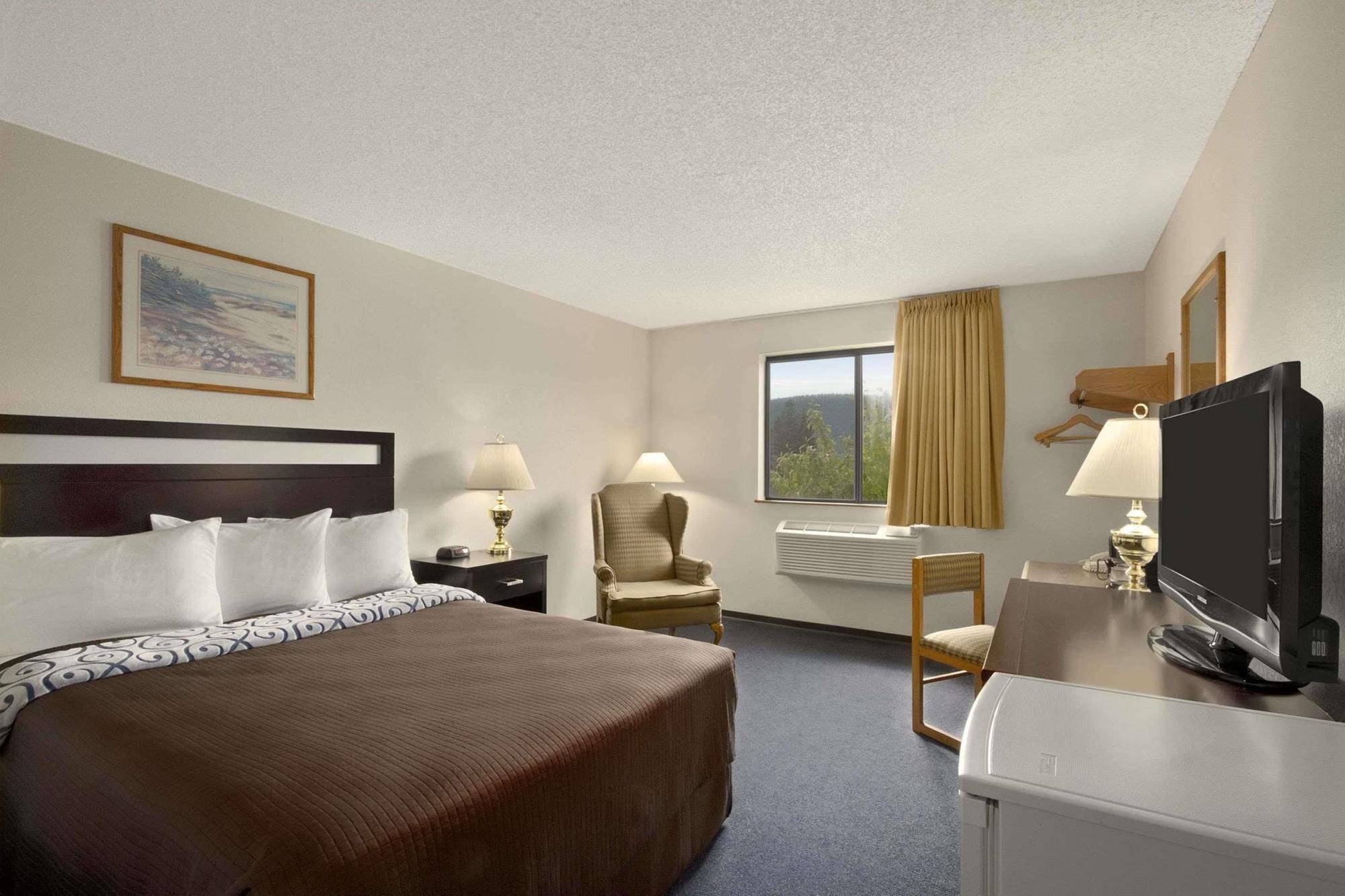 Super 8 By Wyndham Williams Lake Bc Extérieur photo