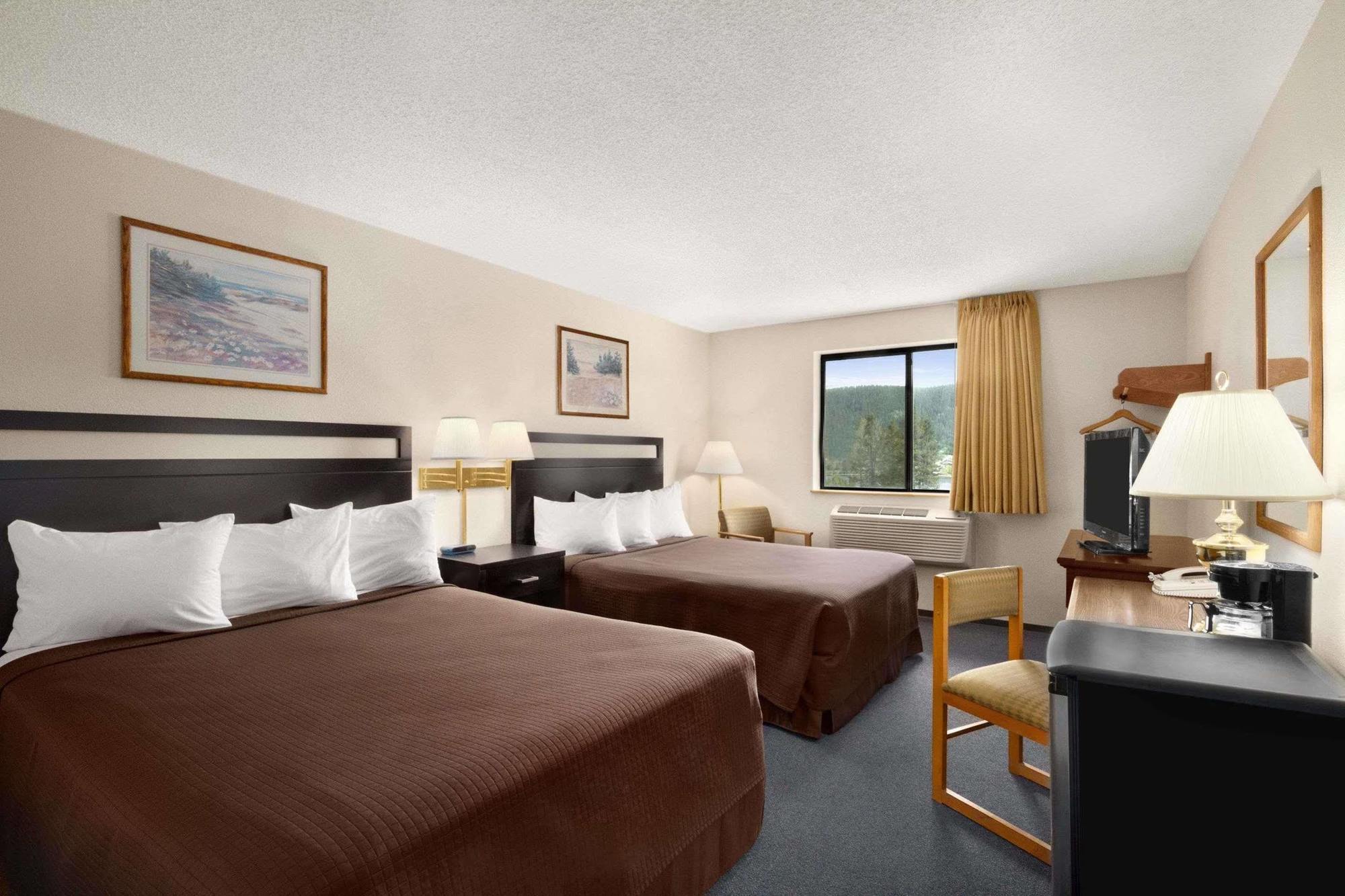 Super 8 By Wyndham Williams Lake Bc Extérieur photo